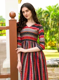 Antique Fashion 1 Geometric Printed Naira Kurta With Handmade Latakans   - colour 3, XXL