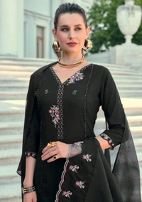 Antique Fashion 1 TOP Embriodary  Handwork on Viscose Silk Fabric with Daman Sleeve work  Crosio Lace  Inner  - colour 1, XL