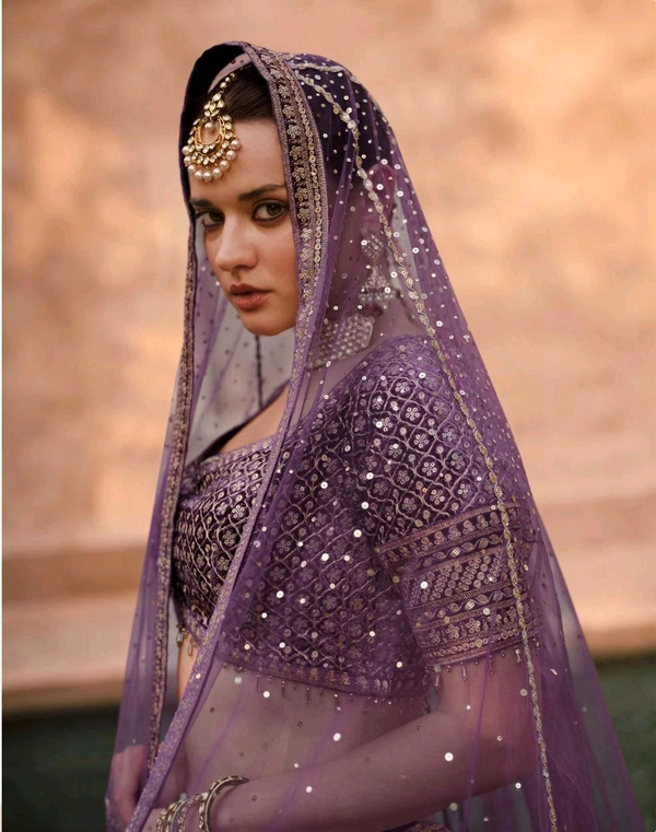 Antique Fashion 1 PURE VISCOS LYCRA CRYSTAL SILK WITH HANDWORK BLOUSE AND TALE CUT FULL LENGTH DUPATTA FRONT AND BACK EMBROIDERED WITH CANCAN 