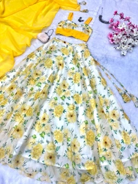Antique Fashion 1 You gonna love elegance with Modern touch Here we Presenting Exclusive lehnga shoot Design