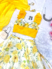 Antique Fashion 1 You gonna love elegance with Modern touch Here we Presenting Exclusive lehnga shoot Design