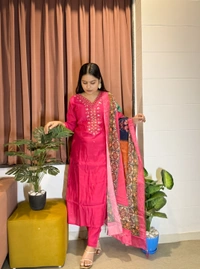 Antique Fashion 1 𝑲𝑼𝑹𝑻𝑰 PANT 𝑾𝑰𝑻𝑯 𝑫𝑰𝑮𝑰𝑻𝑨𝑳 𝑷𝑹𝑰𝑵𝑻 - XL
