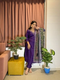 Antique Fashion 1 𝑲𝑼𝑹𝑻𝑰  PANT 𝑾𝑰𝑻𝑯 𝑫𝑰𝑮𝑰𝑻𝑨𝑳 𝑷𝑹𝑰𝑵𝑻 - XL