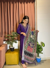 Antique Fashion 1 𝑲𝑼𝑹𝑻𝑰  PANT 𝑾𝑰𝑻𝑯 𝑫𝑰𝑮𝑰𝑻𝑨𝑳 𝑷𝑹𝑰𝑵𝑻 - XL