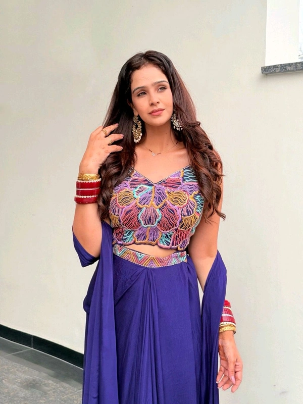 Antique Fashion 1 DESIGNER CROP TOP WITH DRAPE SKIRT DUPATTA - M