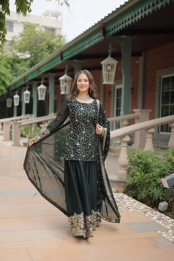 Antique Fashion 1 PREMIUM DESIGNER READYMADE KURTI PLAZOO DUPATTA COLLECTIONS - colour 2, XL