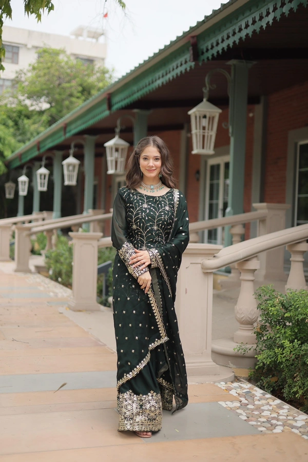 Antique Fashion 1 PREMIUM DESIGNER READYMADE KURTI PLAZOO DUPATTA COLLECTIONS - colour 2, XL
