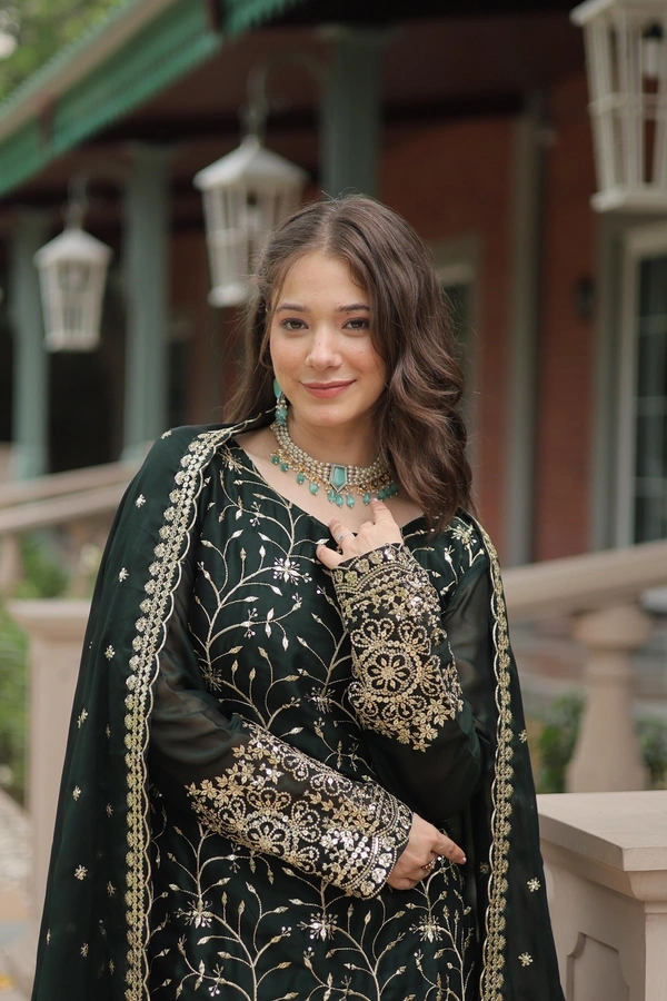 Antique Fashion 1 PREMIUM DESIGNER READYMADE KURTI PLAZOO DUPATTA COLLECTIONS - colour 2, XXL