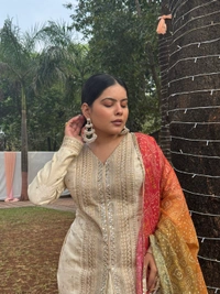 Antique Fashion 1 FABRIC  PURE SIMAR VISCOS JACQUARD SILK FRONT AND BACK EMBROIDERED WITH CANCAN  - Designe 1, L