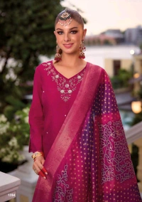 Antique Fashion 1 Presents it’s new catalogue - colour 1, 3XL