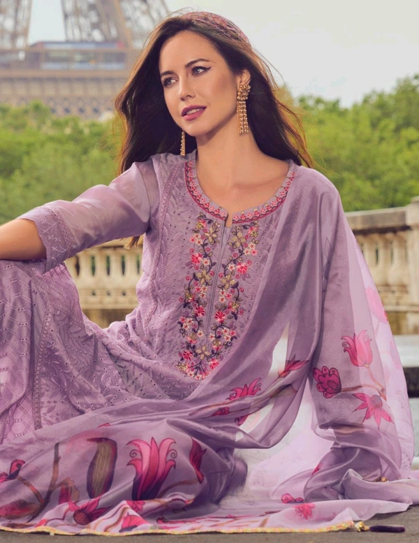 Antique Fashion 1 Exclusive Premium 2024 Festival Collection - M