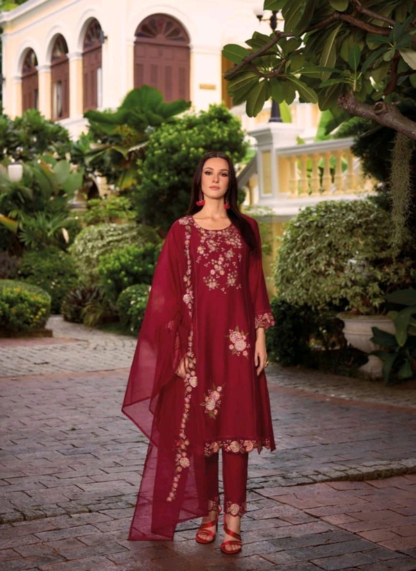 Antique Fashion 1 Kurti Pent Collection  - M