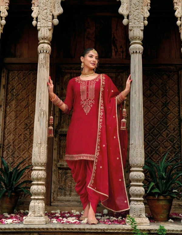 Antique Fashion 1 Presents it’s New Catalogue - L