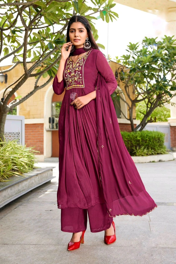 Antique Fashion 1 FLARED KURTI WITH WIDE PANT & DUPATTA - L
