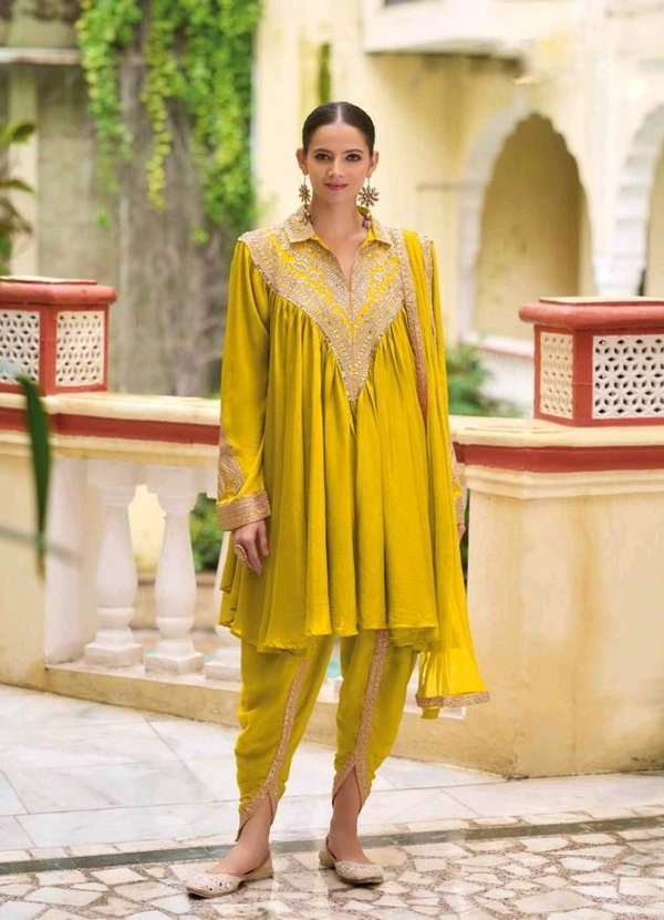 Antique Fashion 1 Designer Dresses  - colour 3