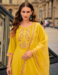 Antique Fashion 1 Exclusive Trending New Designer Kurti Pant Collection  - M