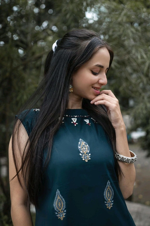 Antique Fashion 1 Kurti Plazo Set Collection  - XL, colour 1