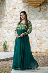 Antique Fashion 1 Gorgette Gowns With Floral and Plain Combination - colour 3
