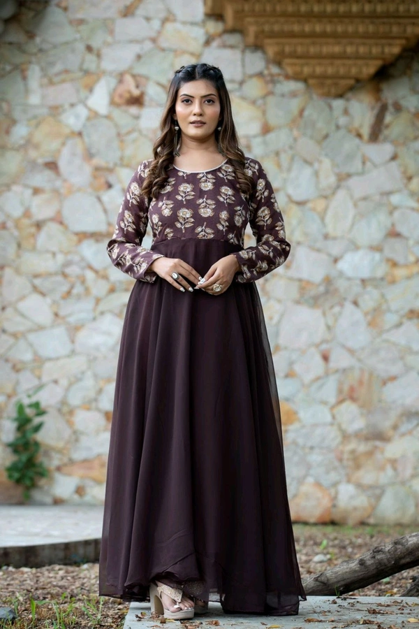 Antique Fashion 1 Gorgette Gowns With Floral and Plain Combination - colour 4