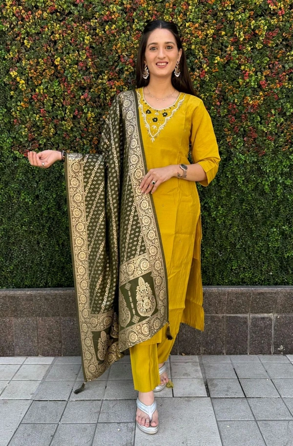 Antique Fashion 1 Kurti Pant Dupatta Collection 2024 - XL