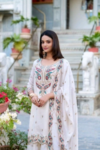Antique Fashion 1 Ethnic Dress Collection 2025 - Xxl