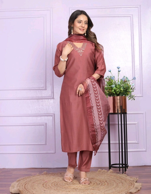 Antique Fashion 1 Designer Kurti Pant Collection  - XL