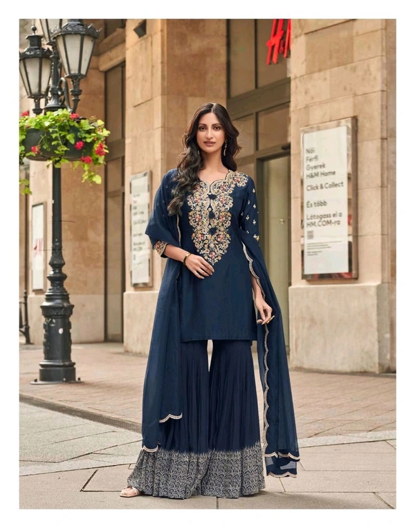 Antique Fashion 1 Designer Kurti plazoo Set  - L
