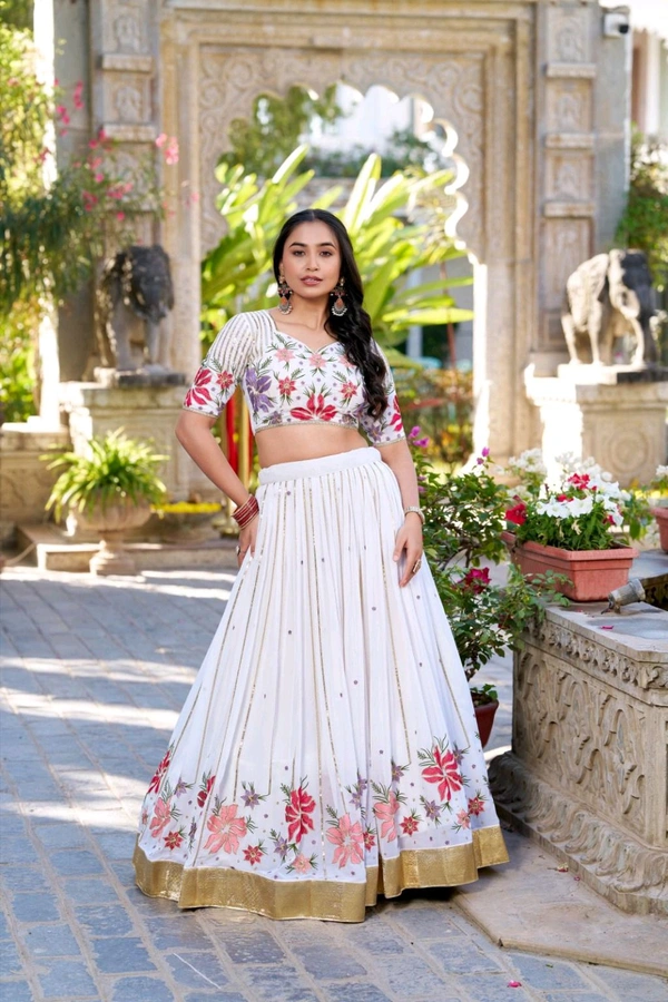 Antique Fashion 1 Wedding Collection 2024-25 - Note :- Flair :- 4.5 Meter