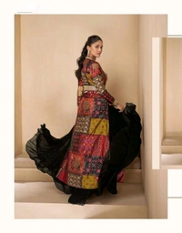 Antique Fashion 1 Designer Dresses Collection For 2025 - Designe 3