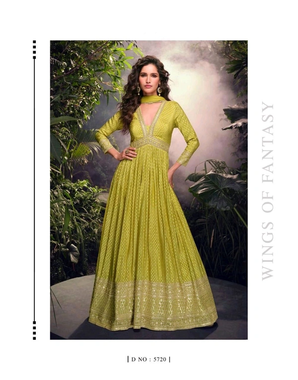 Antique Fashion 1 Gown Suit  - XL