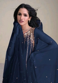 Antique Fashion 1 Designer Dresses  - colour 1, M