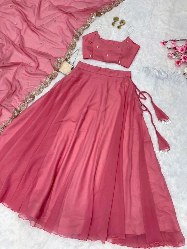 Antique Fashion 1 You gonna love elegance with Modern touch   - colour 3