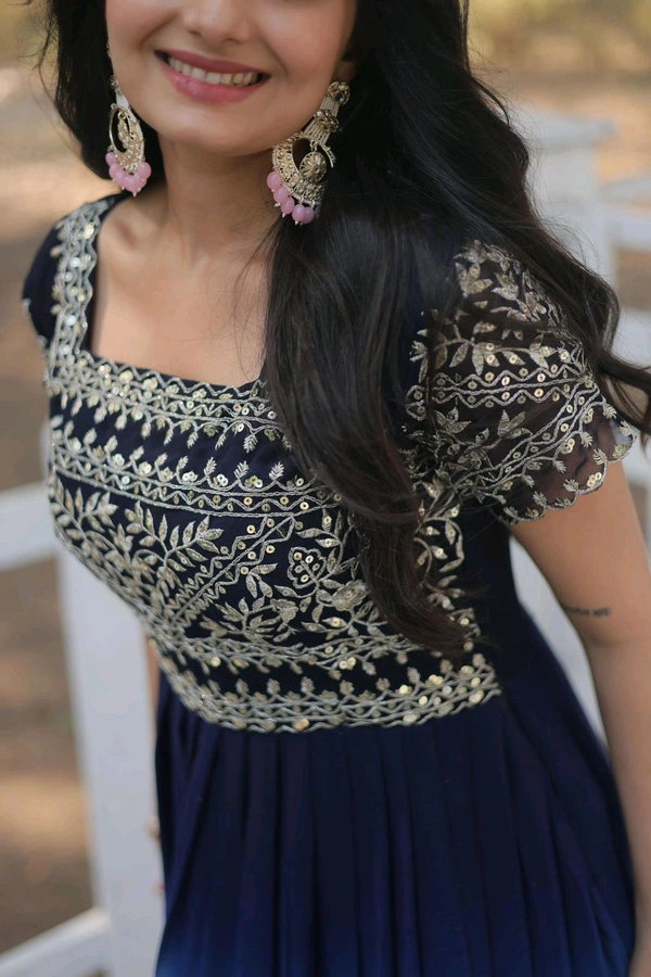 Antique Fashion 1 Beautiful Designer Gown  - M