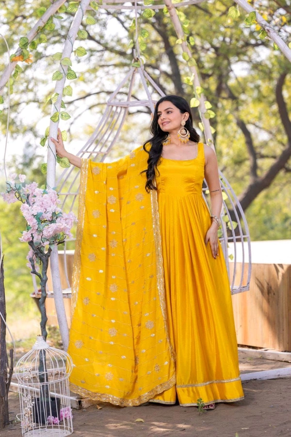 Antique Fashion 1 Designer Gown With Dupatta Collection  - colour 2, L