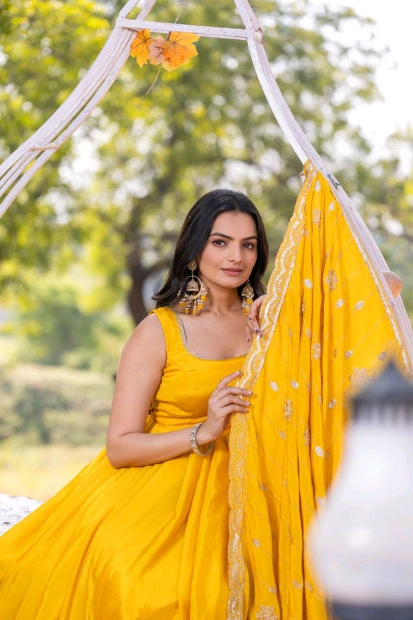 Antique Fashion 1 Designer Gown With Dupatta Collection  - colour 2, L