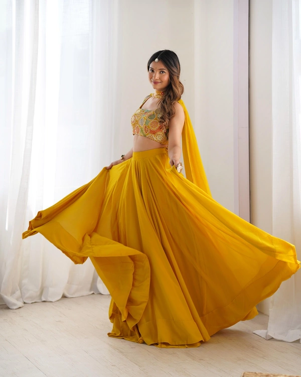 Antique Fashion 1 Designer Lehengas - 3XL, yellow