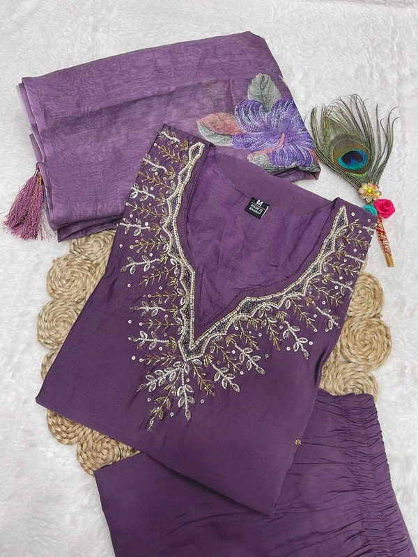 Antique Fashion 1 kurti pant set - S