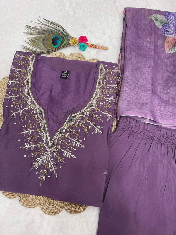 Antique Fashion 1 kurti pant set - S