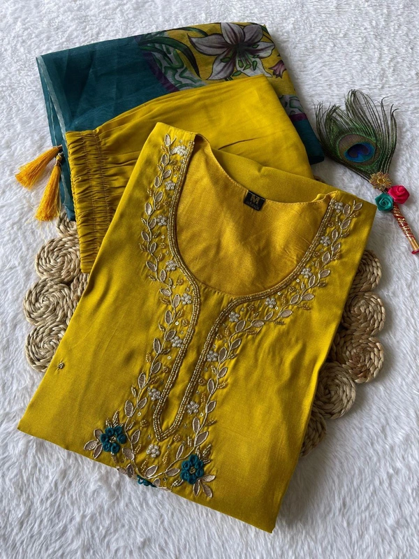 Antique Fashion 1 Kurti Pant Dupatta  - XL, colour 2