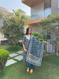 Antique Fashion 1 Kurta Set With Duppta - Xl