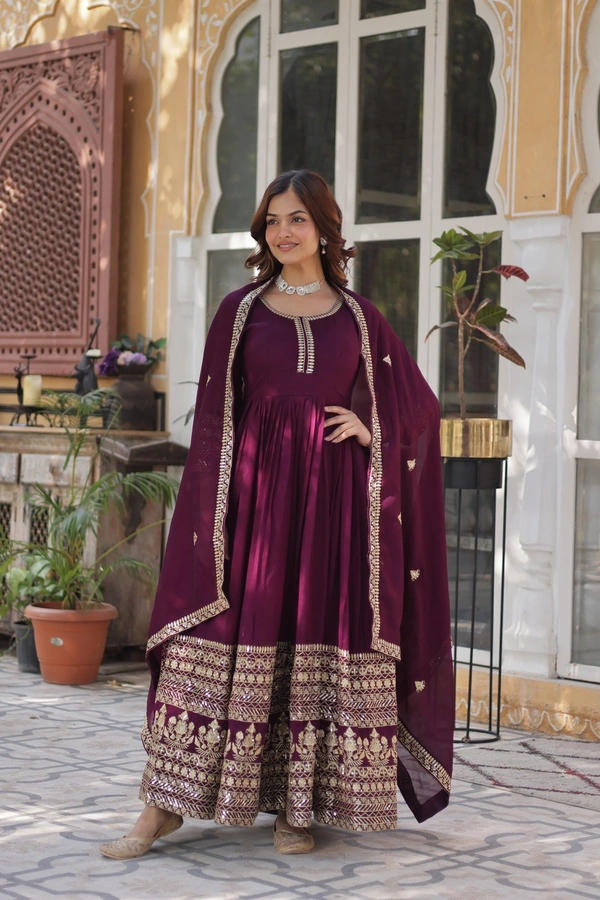 Antique Fashion 1 Gown Duppta - Xxl
