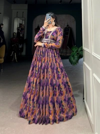 Antique Fashion 1 Gown  - M