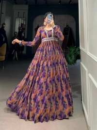 Antique Fashion 1 Gown  - M