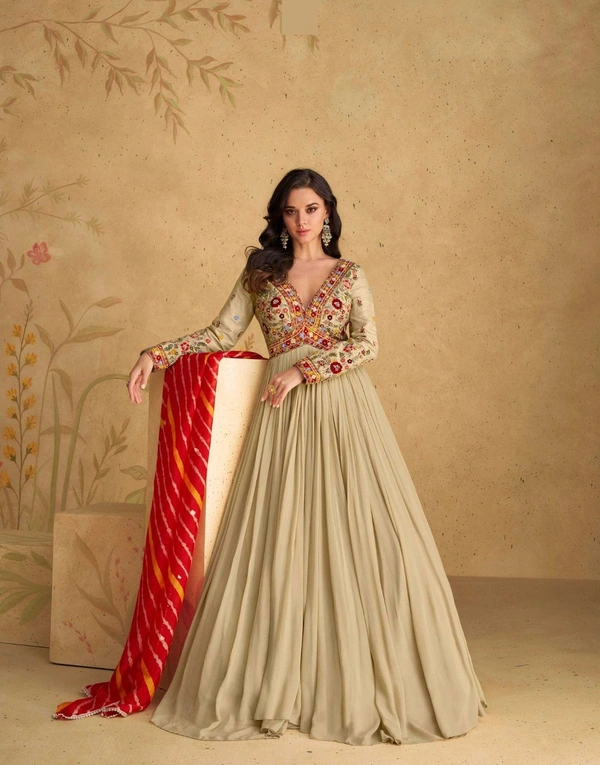 Antique Fashion 1 Beautiful Aliya Cut Gown With Duppta  - Xl