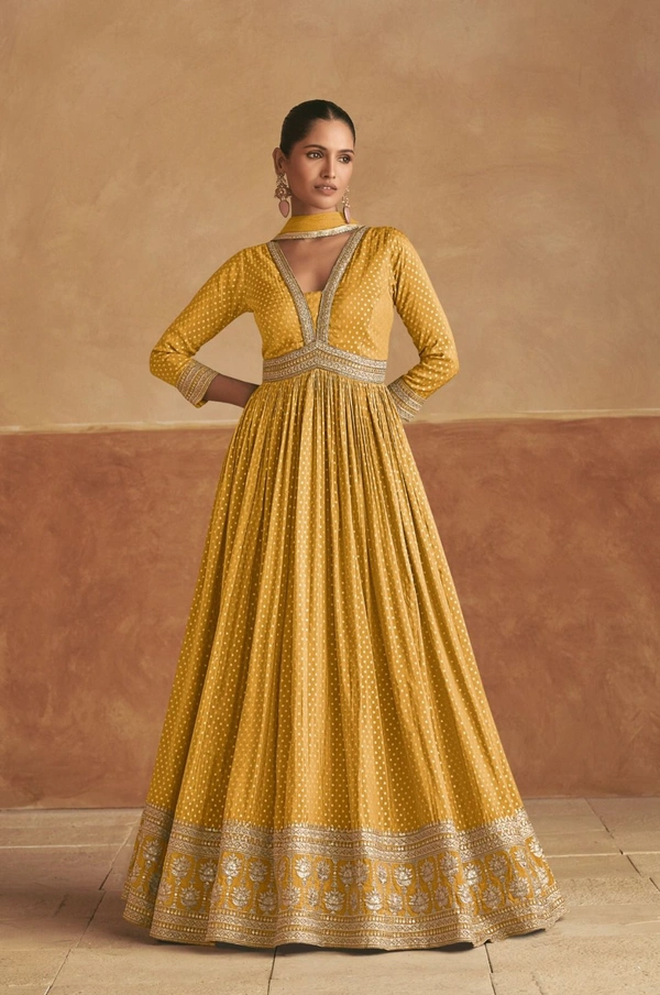 Antique Fashion 1 Beautiful Aliya Cut Gown With Duppta  - Xl, Colour 1