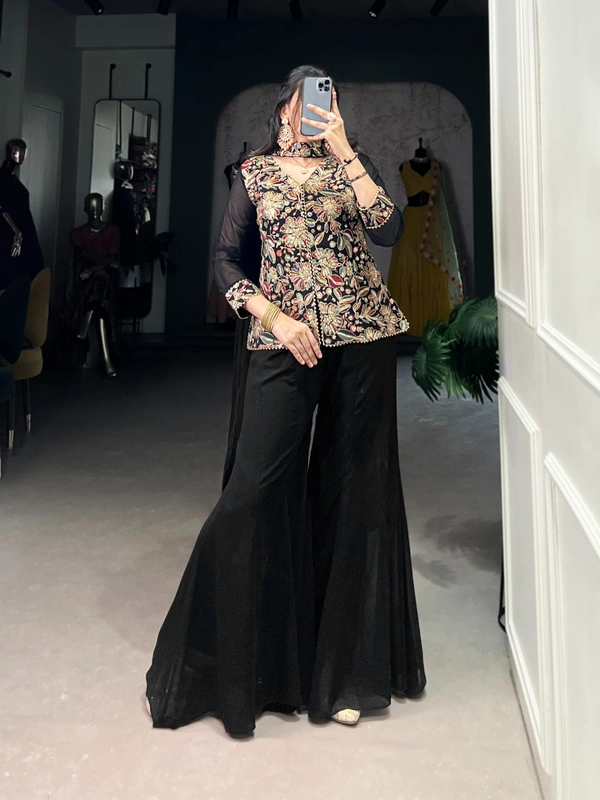 Antique Fashion 1 Kurti Plazo Set  - Xl, Black