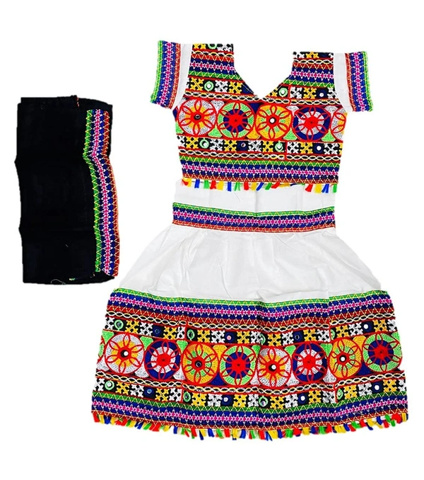 PK hub Fastive & Function Full stitches Ghagar Choli,leghnga Choli,Chania Choli Designer piece embroidery pattern for kids Girls - 4-5 Years