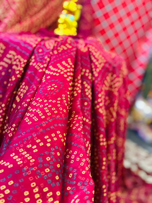 PK HUB Women's Chiffon BANDHANI Saree With Blouse Piece - Maroon