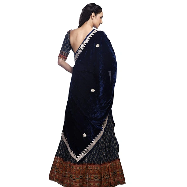 PK HUB Women's Velvet Gota Patti Dupatta (1Pc Dupatta Only, 30 Inches x 2.25 MTRS) - FREE SIZE, Navy Blue