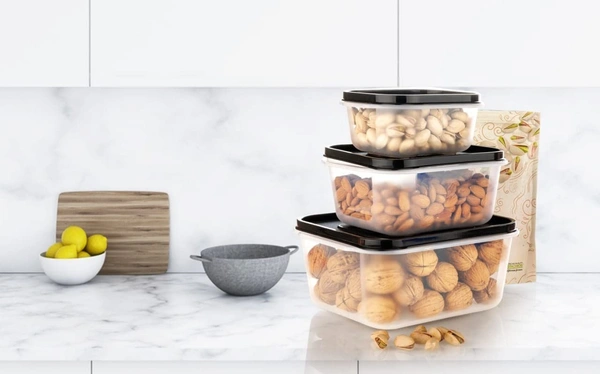  Plastic food Storage Container With Airtight Lid For Kitchen Firdge Safe BPA Free Capacity 700ml,1400ml,2400ml, Set of 3